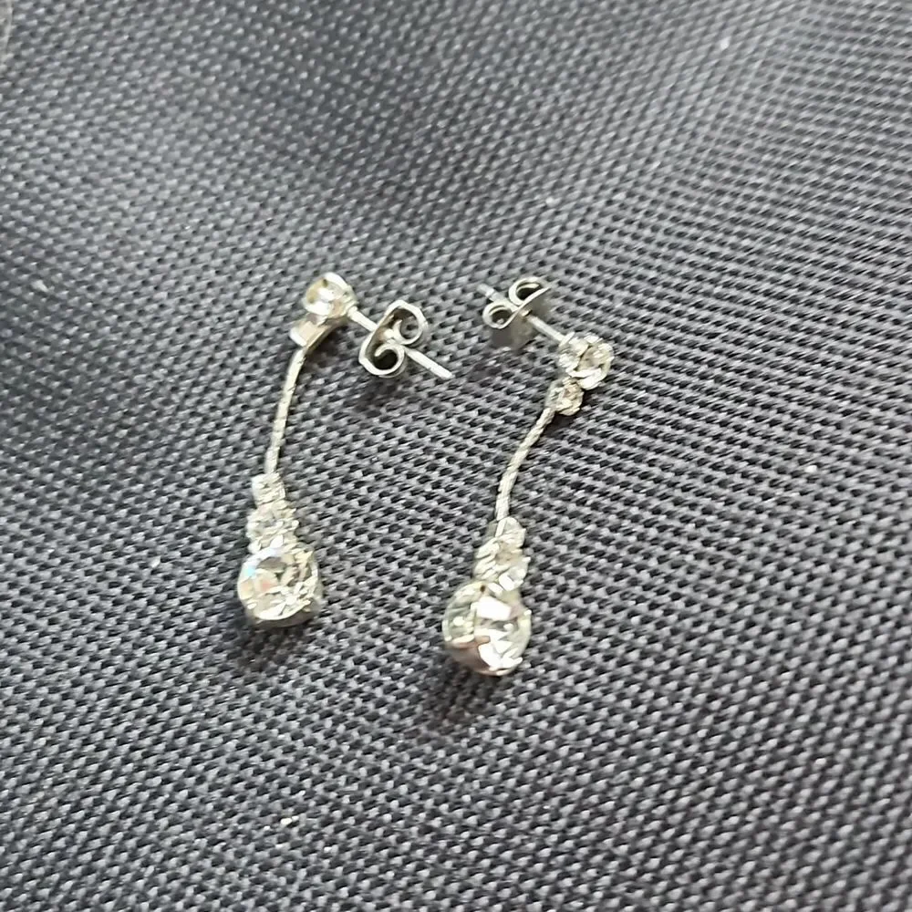 Silver Rhinestone Drop Earrings - Picture 1 of 1